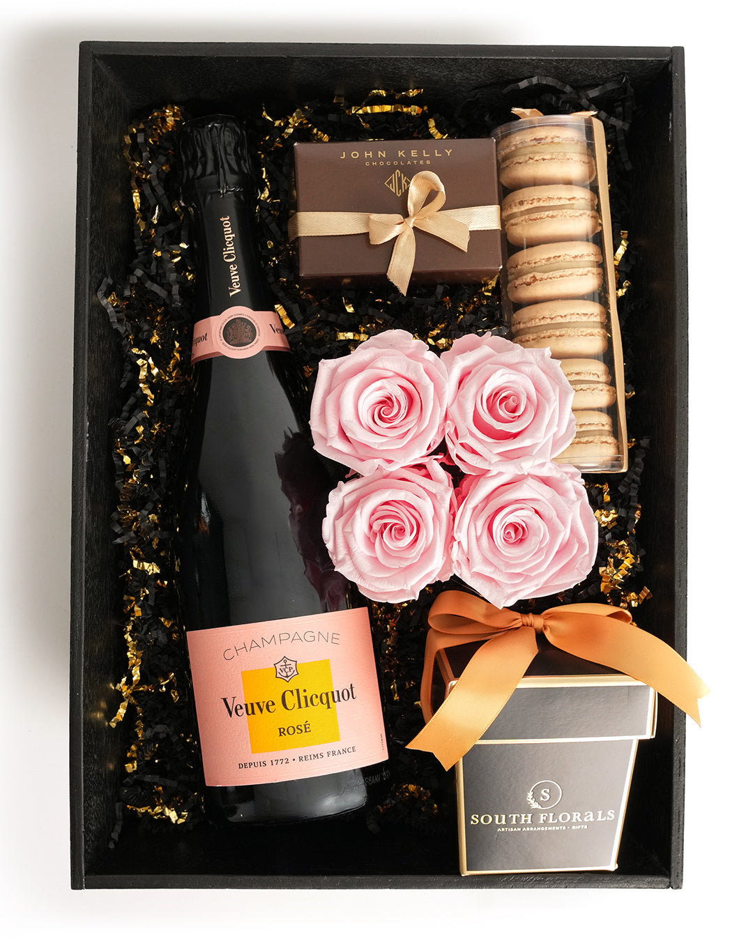 Gift box with Veuve Clicquot Rose champagne